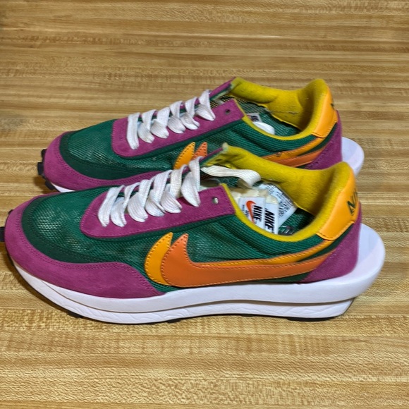 Nike Other - Nike Sacai LD Waffle Pine Green  Mens size 9.5 BV0073-301 2019